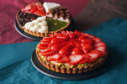 【予約販売・配送期間12月19日〜12月28日着】KUTEN。ストロベリーXmasタルト